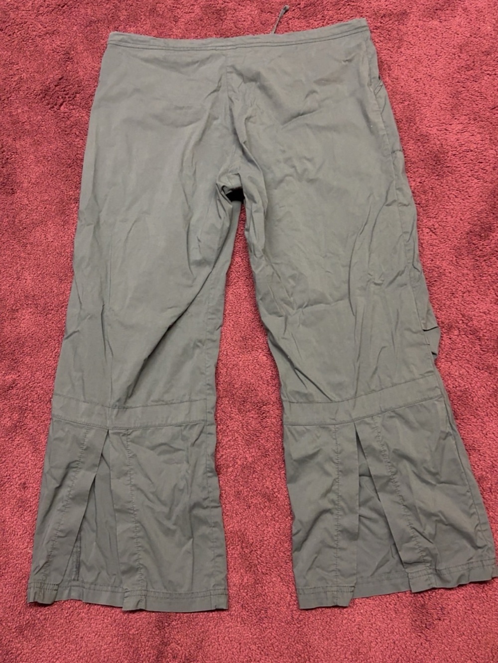 Women's Wide-Leg Drawstring Pants in Gray - Picture 2 of 3